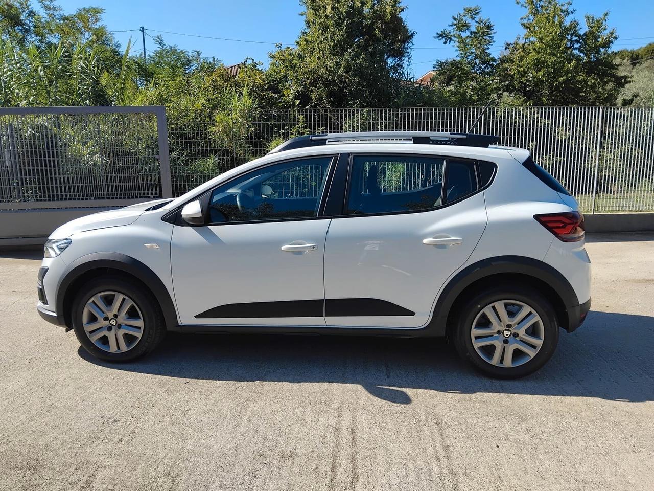 Dacia Sandero STEPWAY 1.0 100CV GPL-LED-NAVI-RETRO-CARPLAY