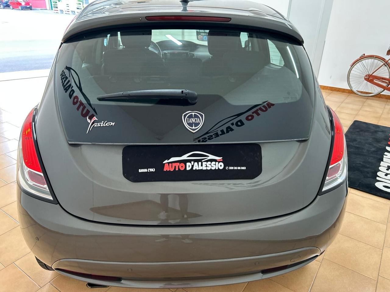 Lancia Ypsilon 1.2 69 CV 5 porte GPL Ecochic Gold