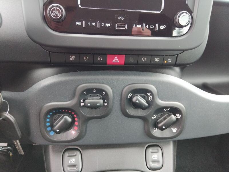 FIAT Panda New 1.0 70cv Hybrid Panda