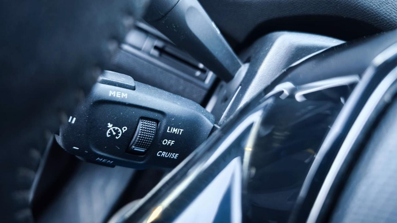 Peugeot 3008 BlueHDi 130 S&S Active Pack