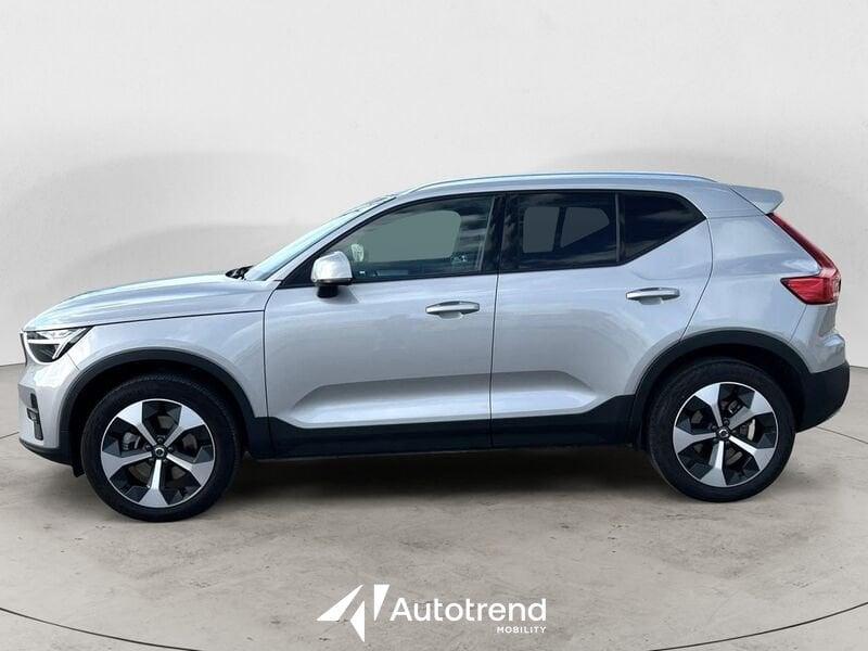 Volvo XC40 B3 163+14 CV Automatico LED Core