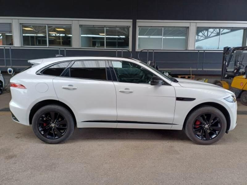 Jaguar F-Pace 2.0 D 204 CV AWD aut. R-Dynamic SE
