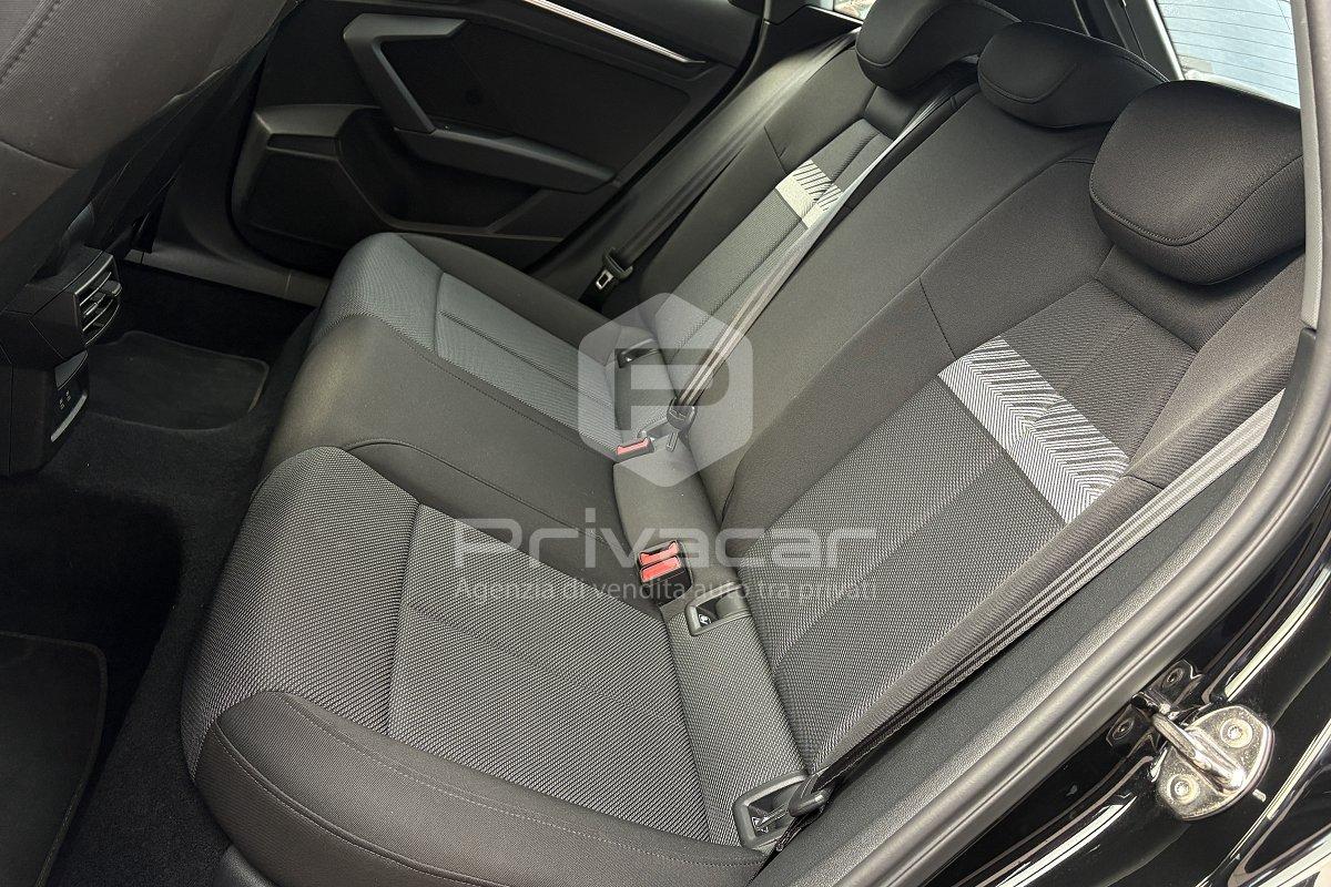 AUDI A3 SPB 30 TDI S tronic Business Advanced