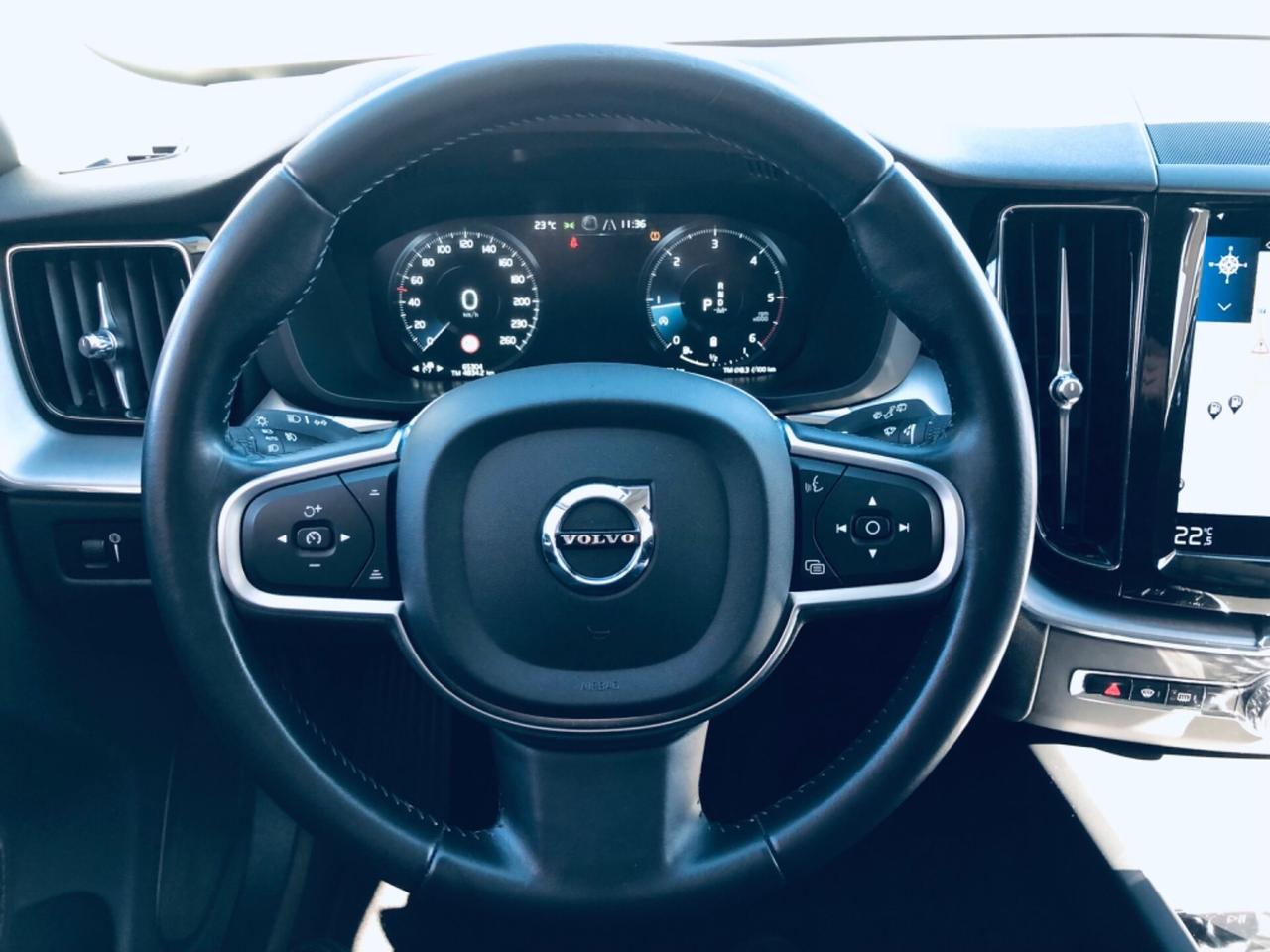 Volvo XC60 B4 (d) hybrid AWD Momentum Pro 60MILAKM