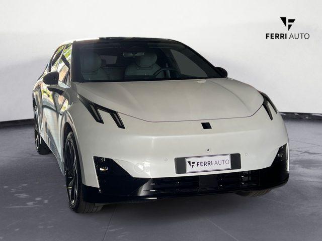 LYNK & CO 02 EV 200kW More