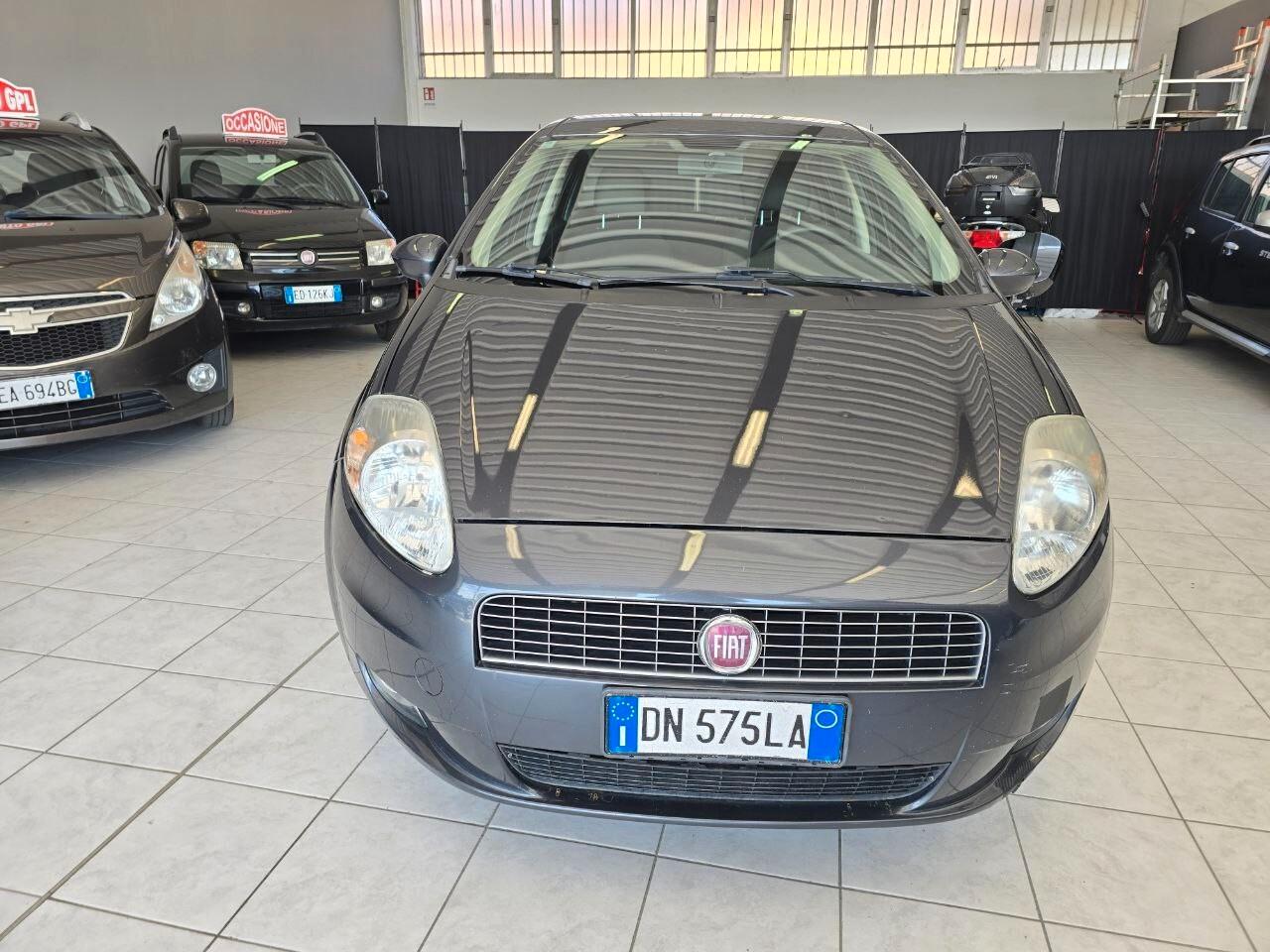 Fiat Grande Punto 1.2 5 porte GPL 184.000KM