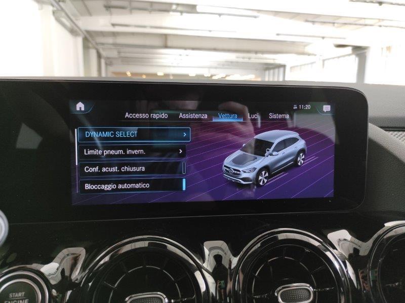 Mercedes-Benz GLA (H247) - GLA 200 d Automatic Business