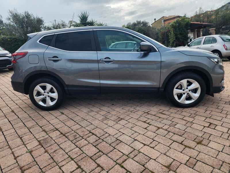 Nissan Qashqai 1.3 DIG-T 140 CV Business