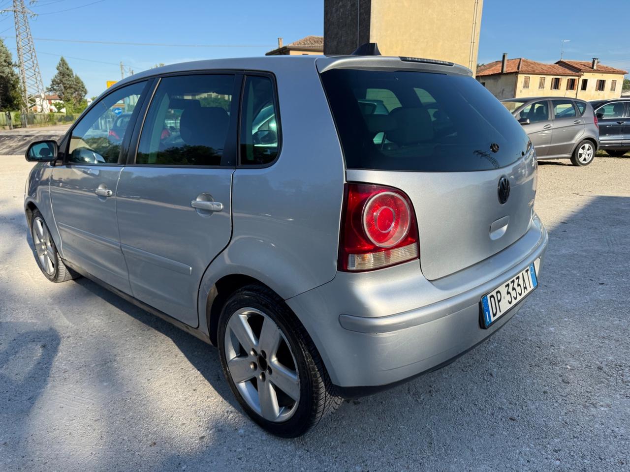 Volkswagen Polo 1.4/80CV TDI 5p. Sportline