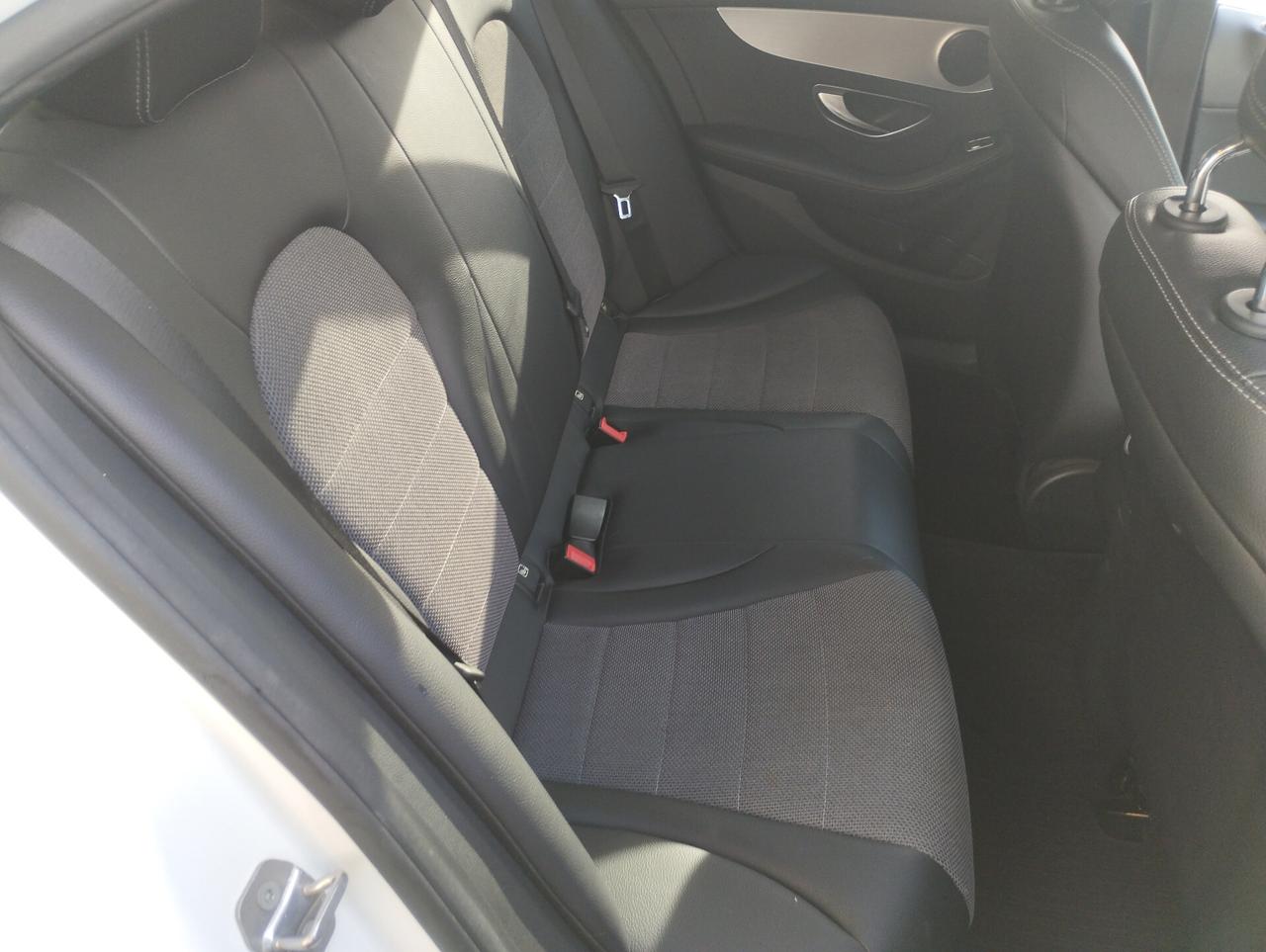 Mercedes-benz C 220 Premium
