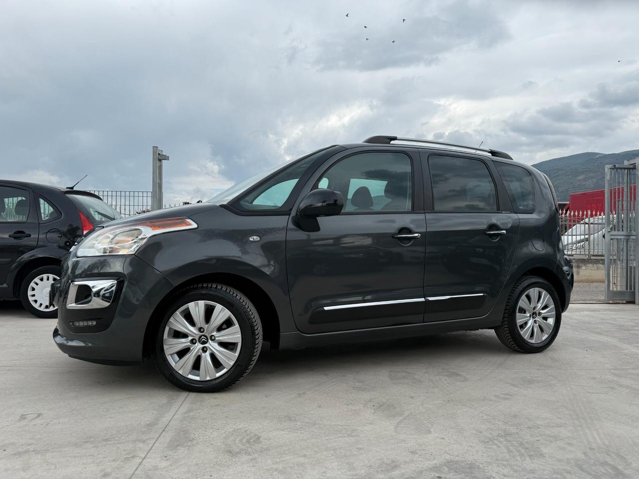 CITROEN C3 PICASSO ANNO 2017 1.6 DIESEL 100 CV