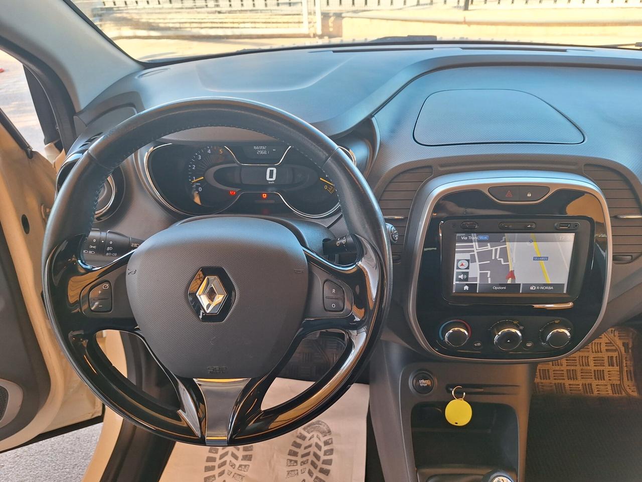 Renault Captur 1.5 dCi 90 CV Zen NAVI 2015