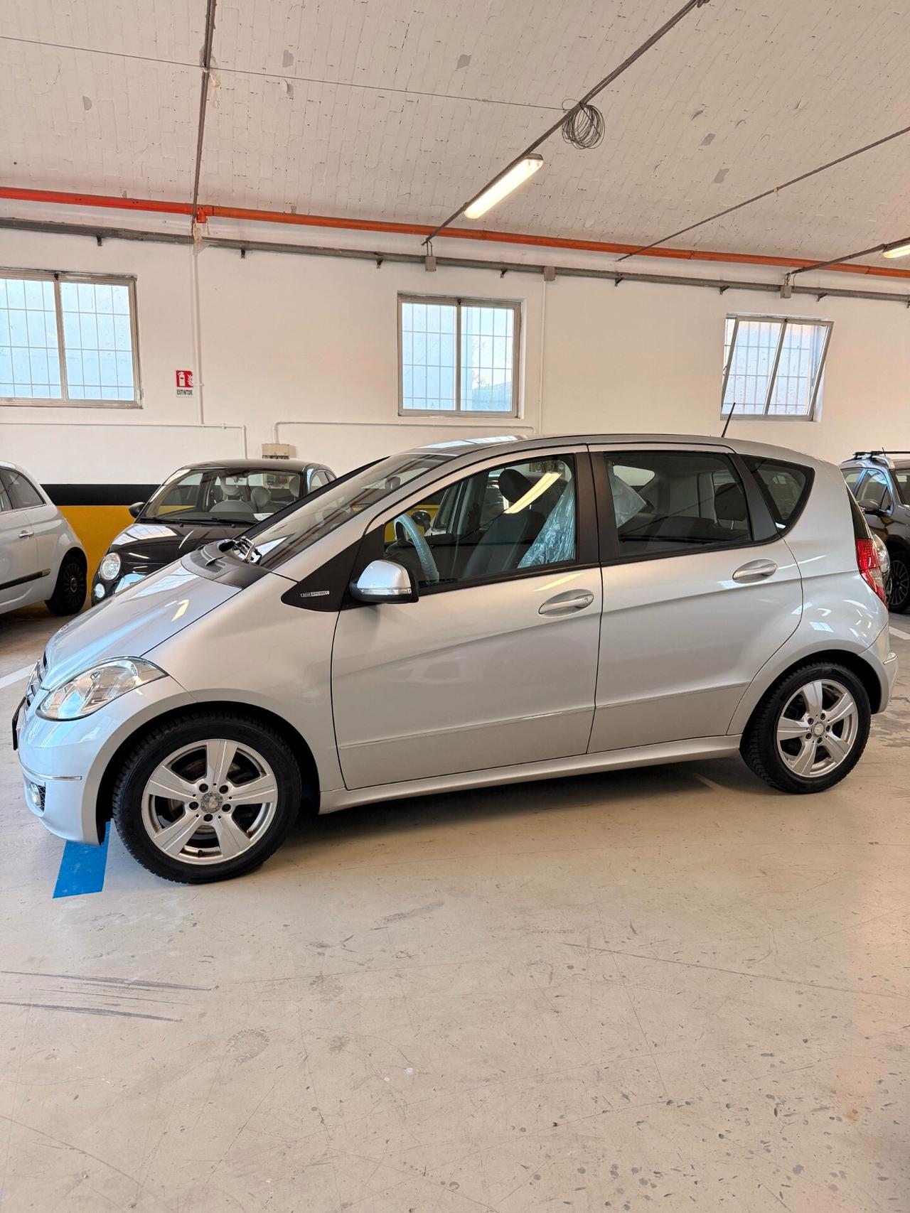 Mercedes-benz A 160 A 160 CDI Premium