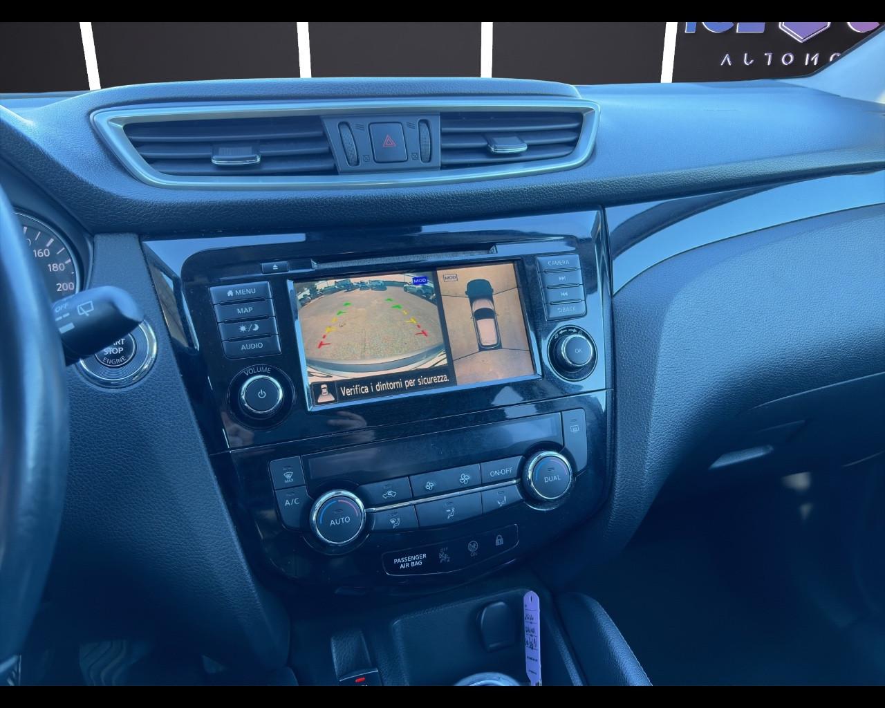 NISSAN Qashqai 1.5 dCi 115 CV N-Connecta CON TETTO!