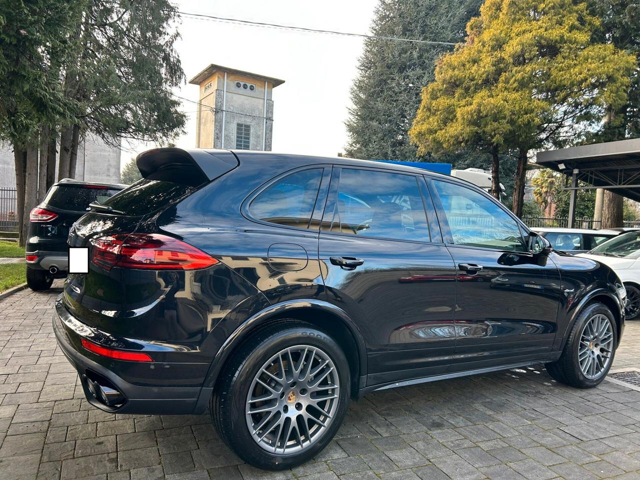 Porsche Cayenne 3.0 Diesel Platinum Edition