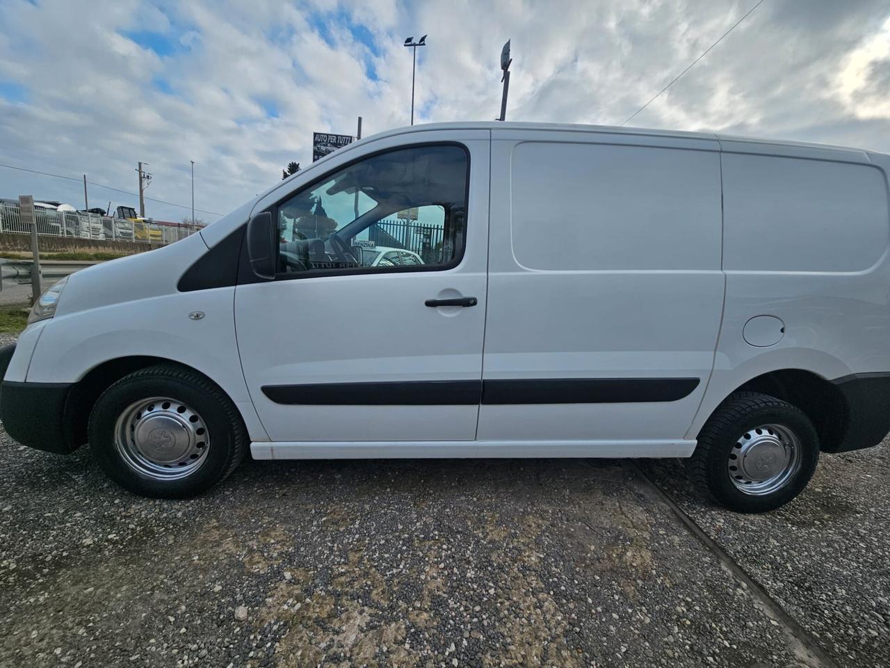 Peugeot Expert 1.6 HDi 90CV PL-TN 12Q Furgone