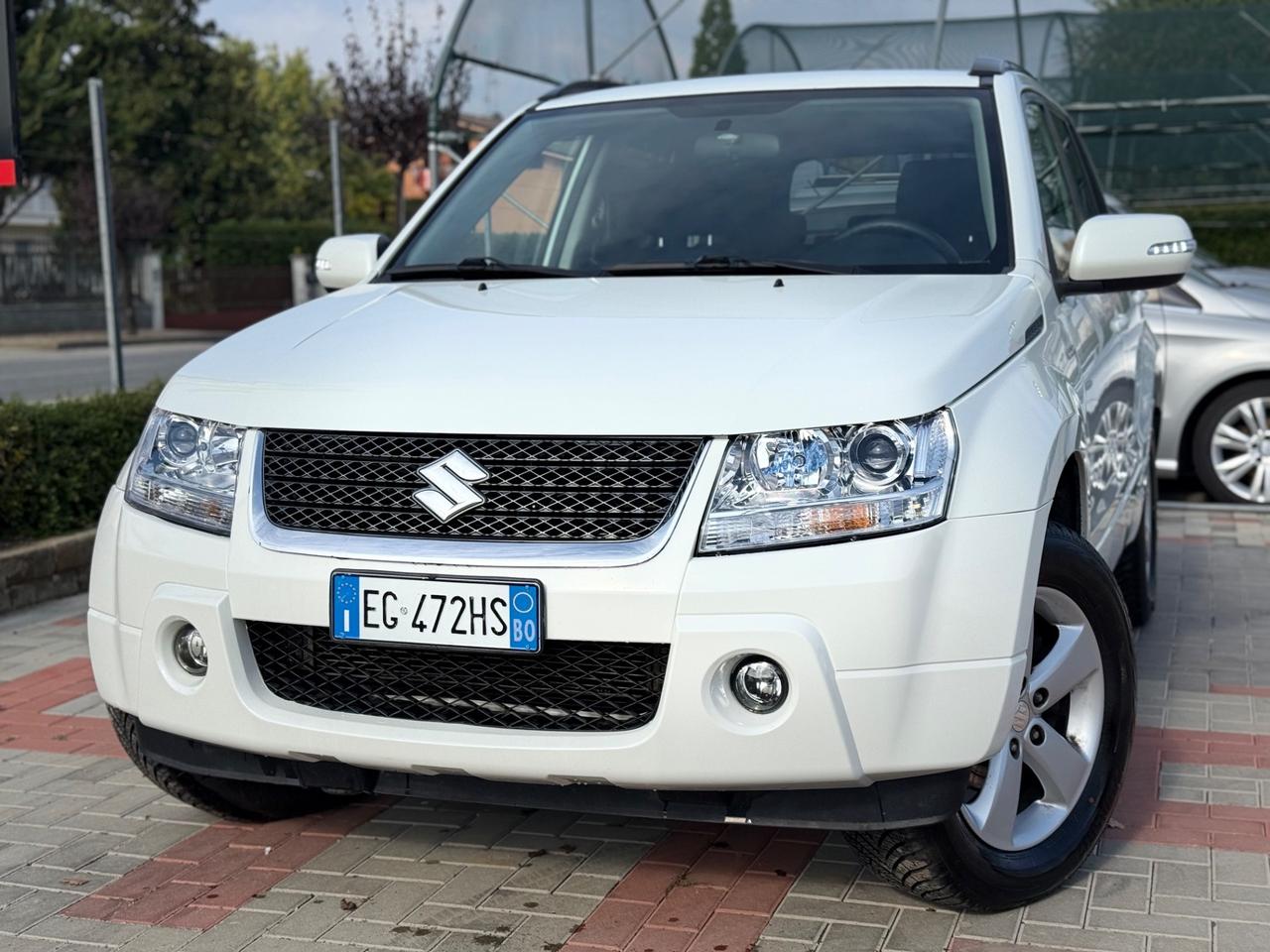 Suzuki Grand Vitara 1.9 DDiS 5P *4x4 PERLATO
