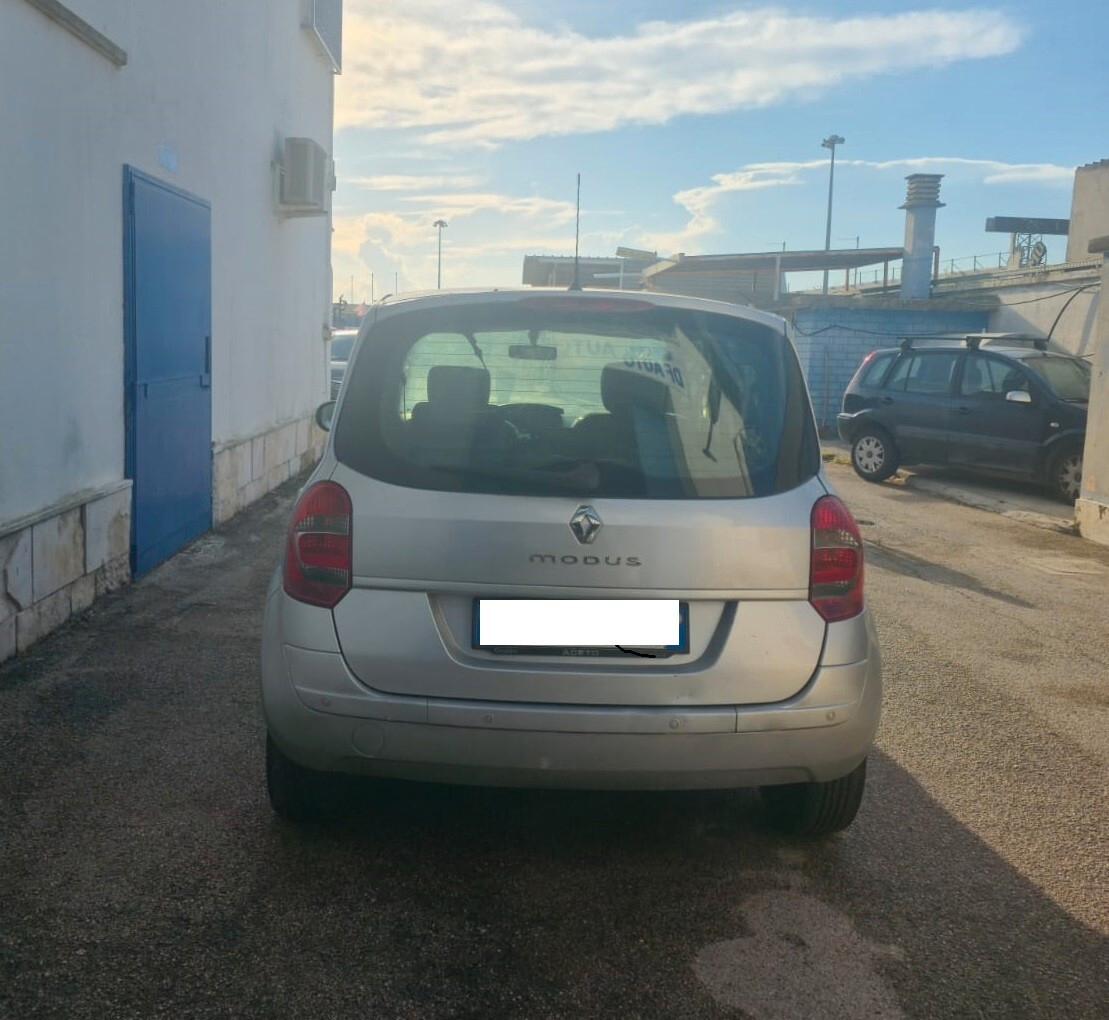 Renault Modus 1.5 dCi 85CV Dynamique