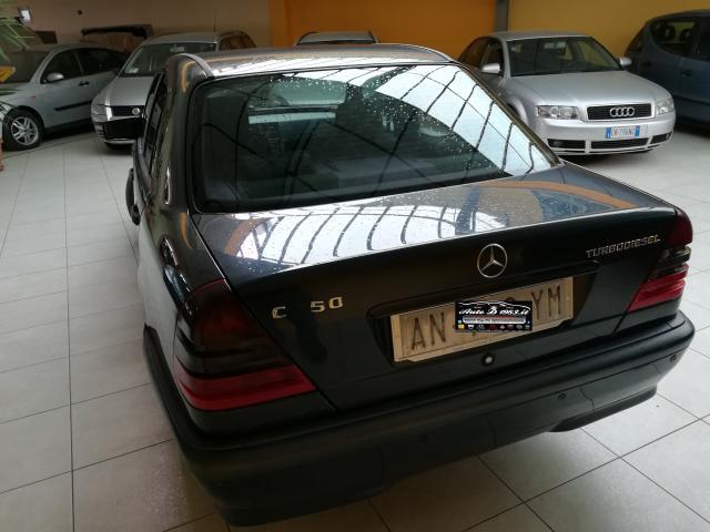 MERCEDES Classe C 250 turbodiesel Elegance