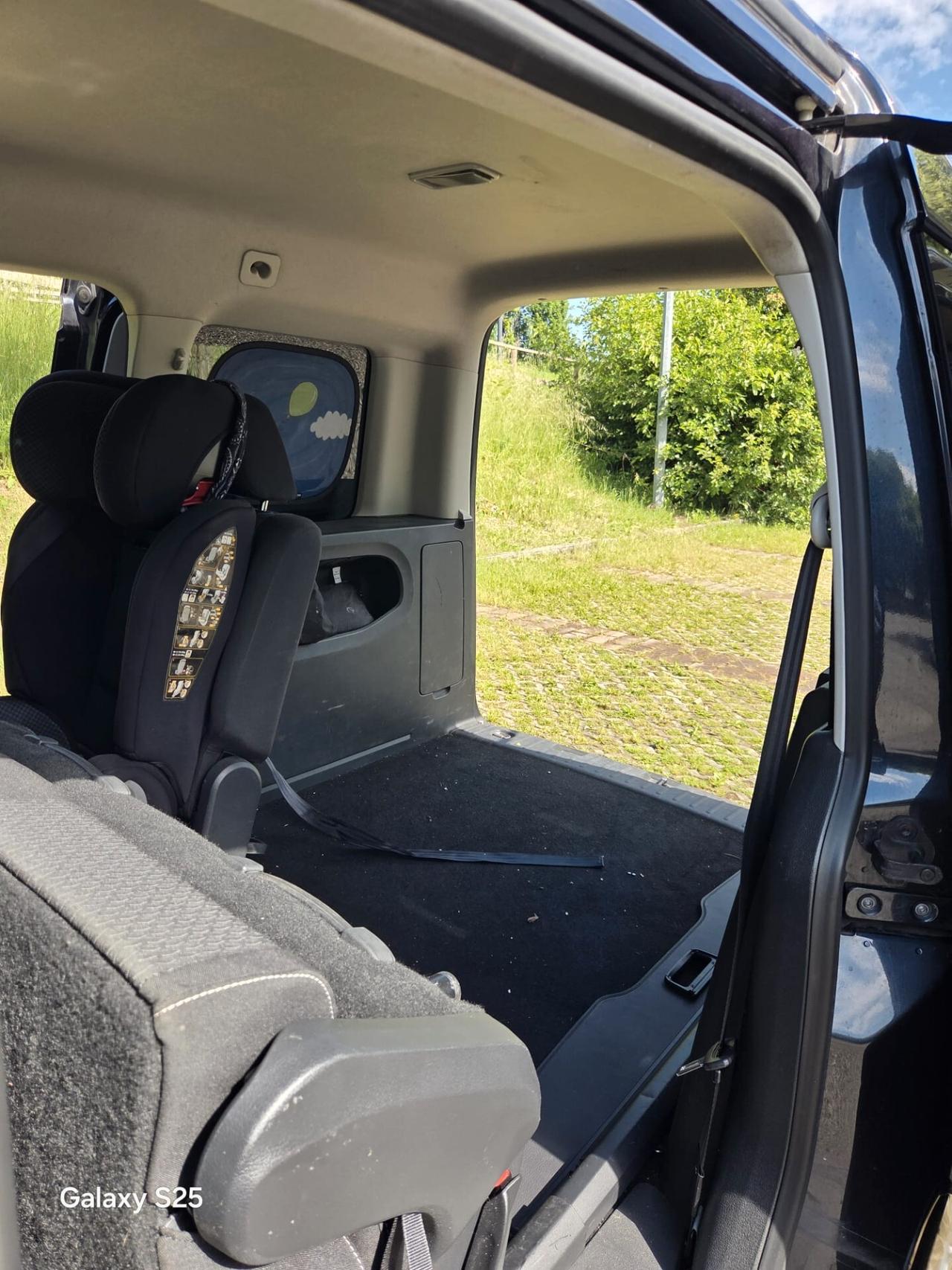 Volkswagen Caddy 1.2 TSI Plus