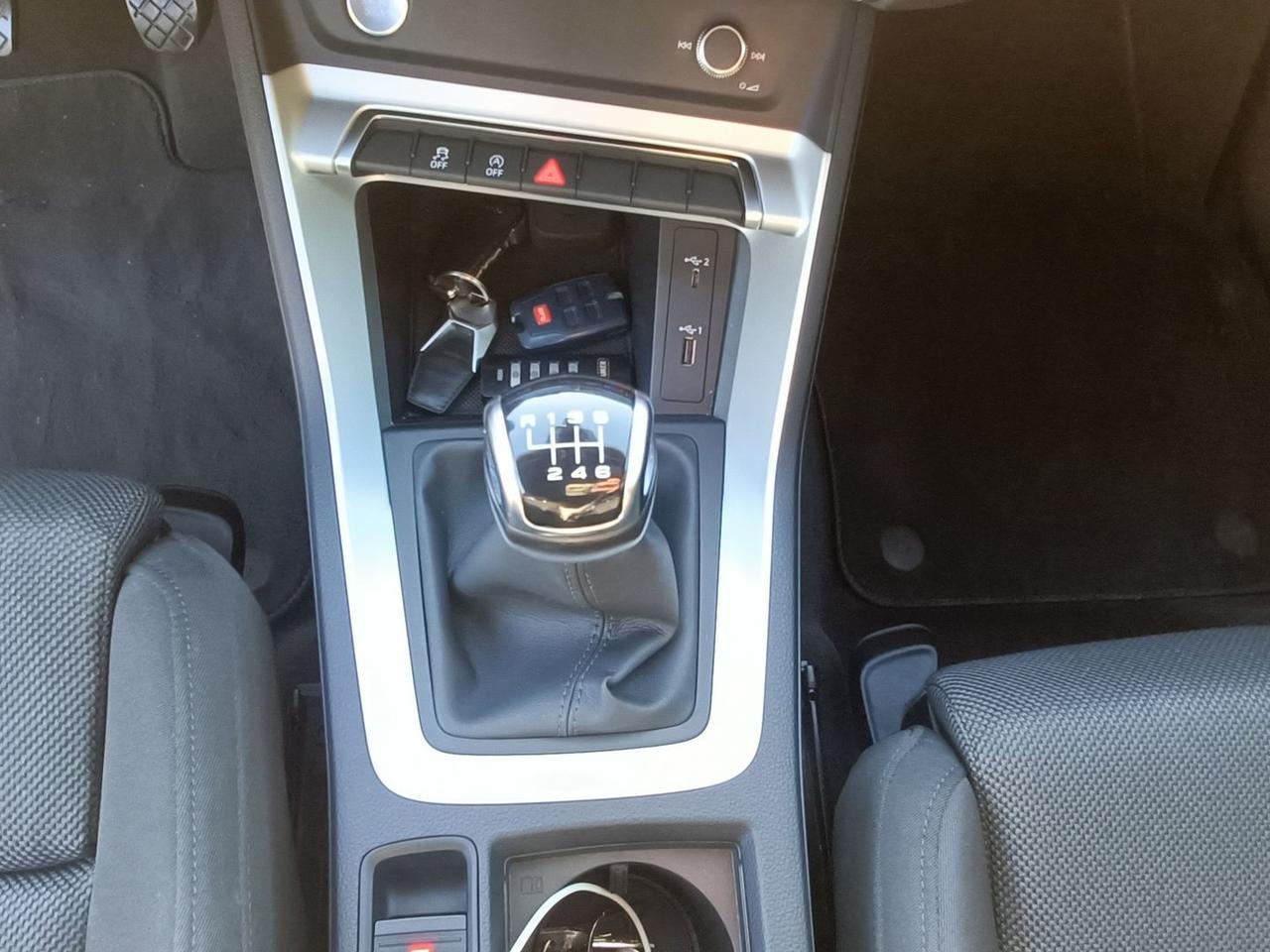 Audi Q3 Business 1.5 35 TFSI #6719
