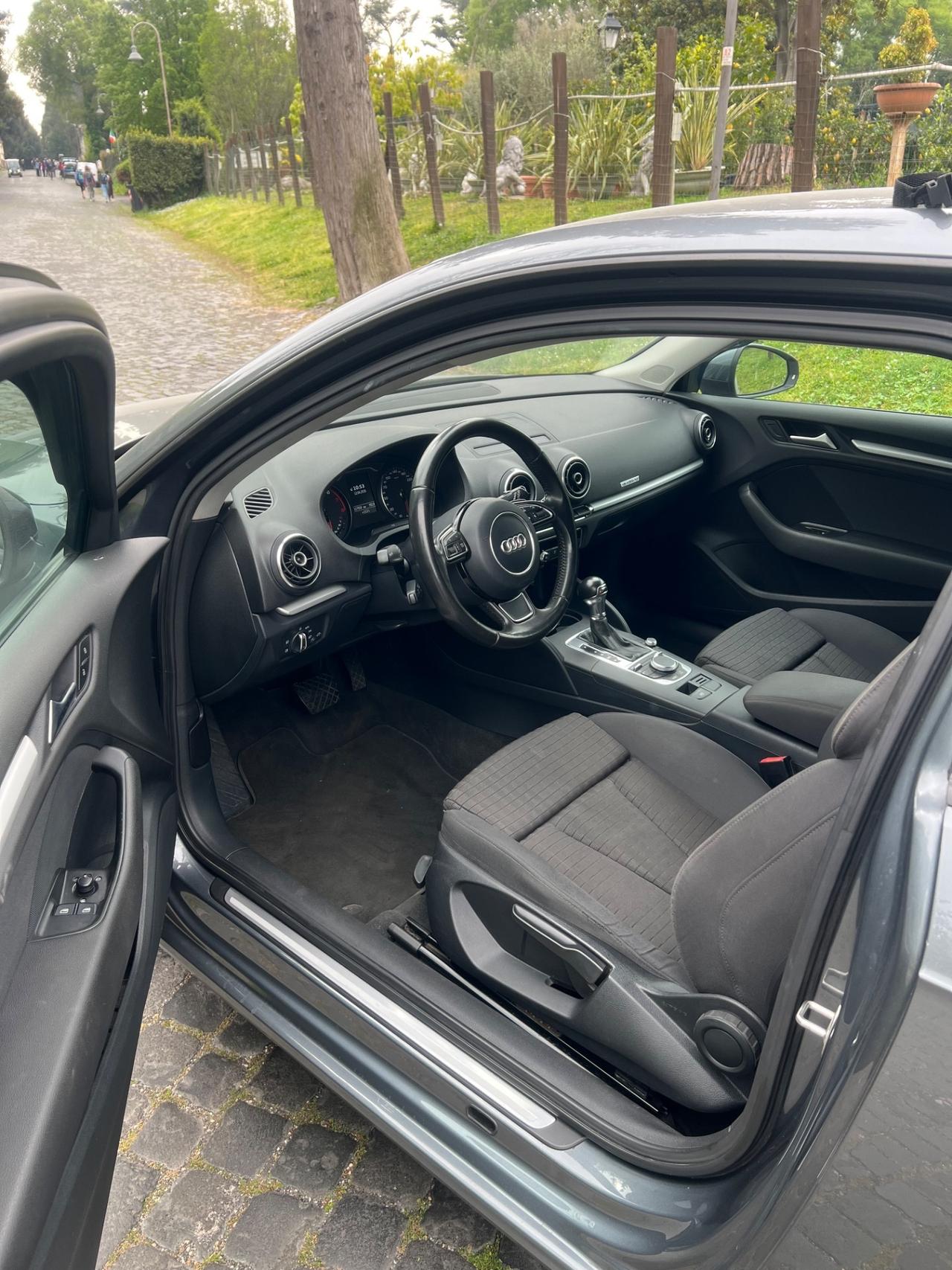 Audi A3 1.8 TFSI S-TRONIC - QUATTRO