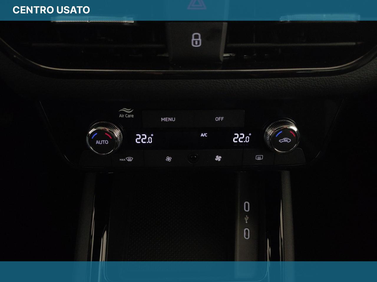 Black Dots 1.0 TSI 95 CV