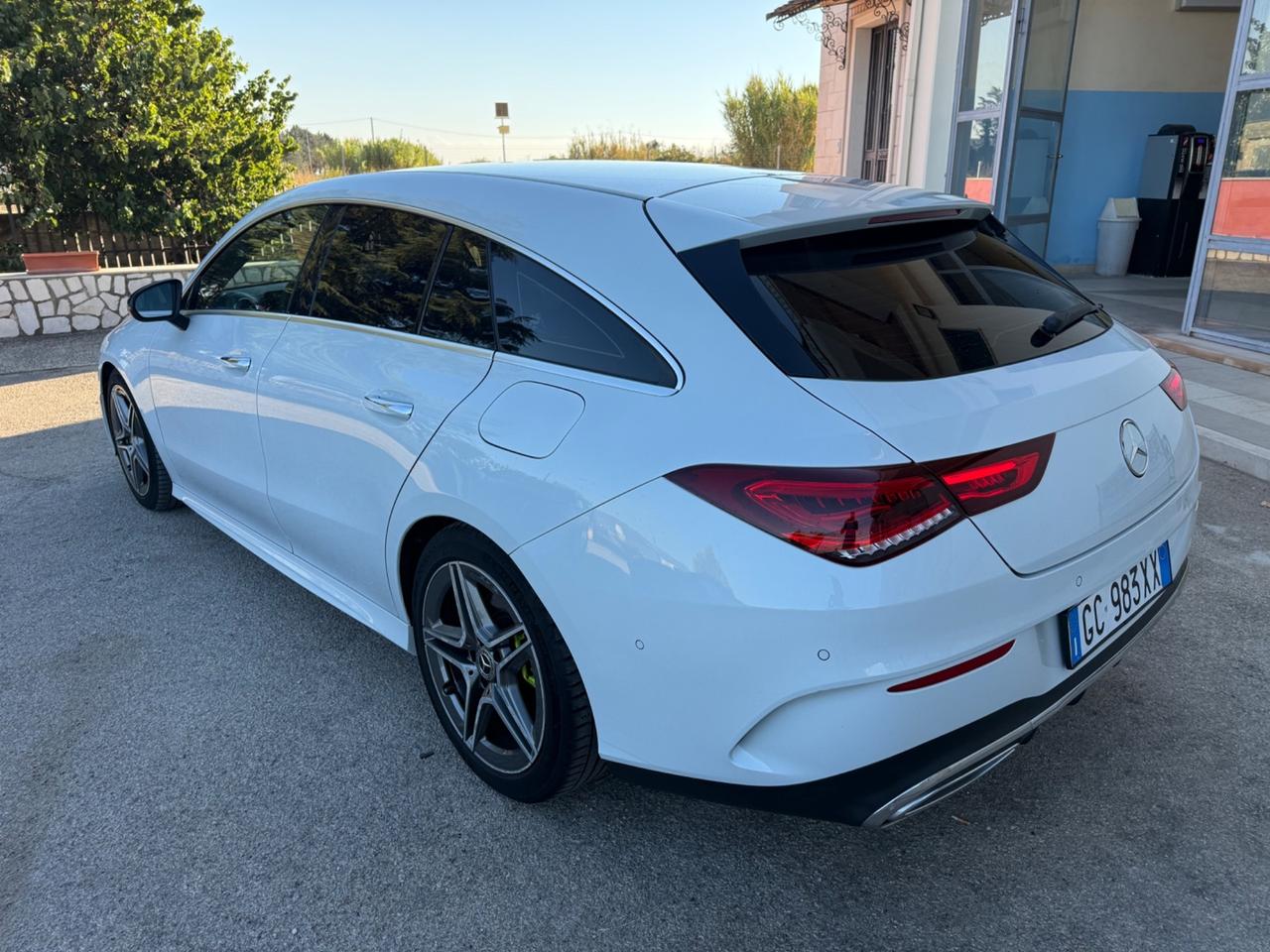 Mercedes-benz CLA 200 d Automatic Shooting Brake AMG PREMIUM