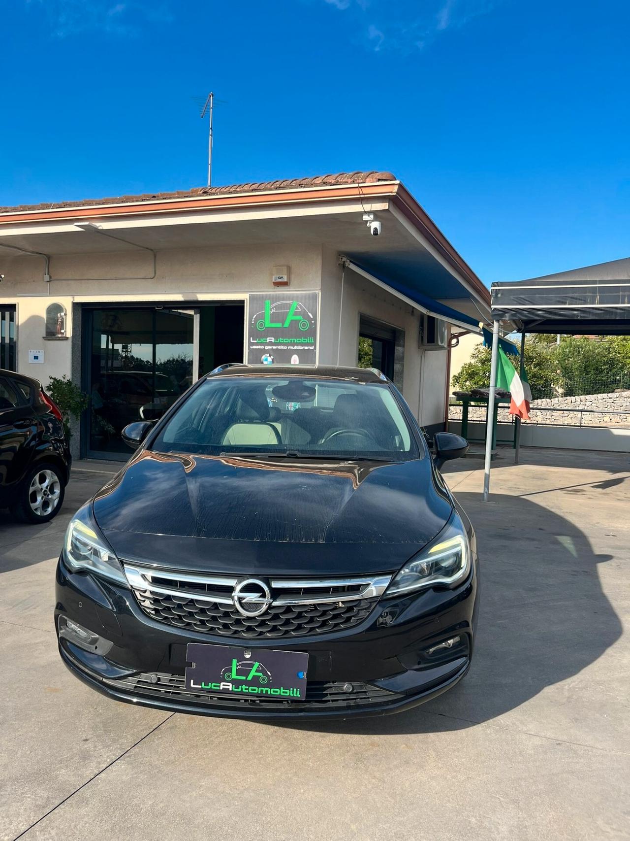 Opel Astra 1.6 CDTi 136CV Sports Tourer Innovation