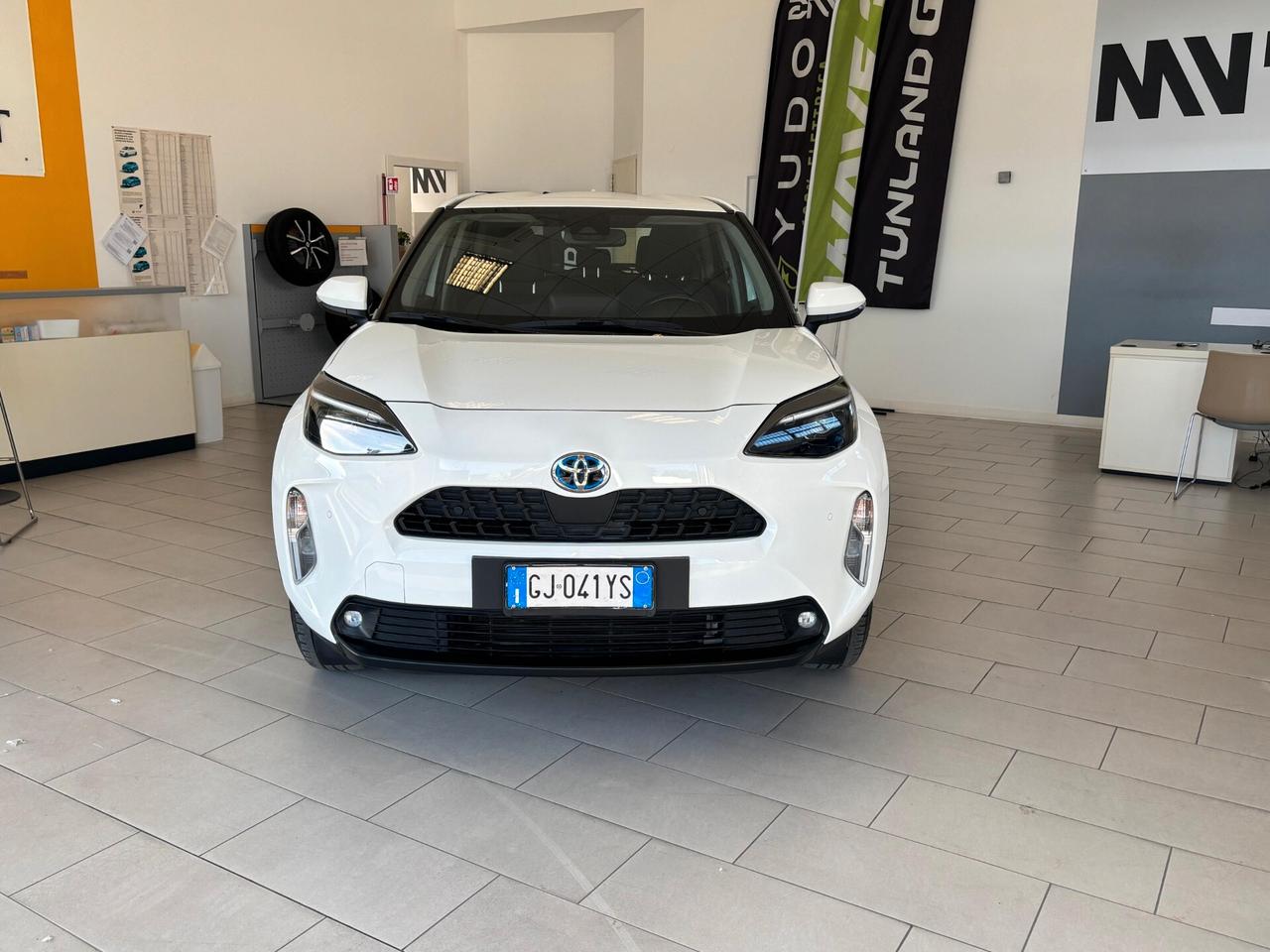 Toyota Yaris Cross 1.5 Hybrid E-CVT Business