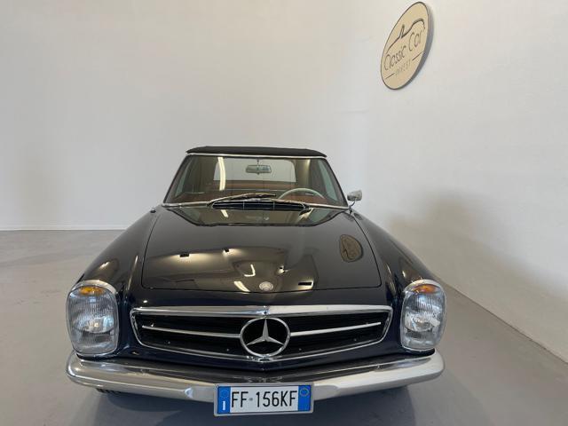 MERCEDES-BENZ SL 250 PAGODA