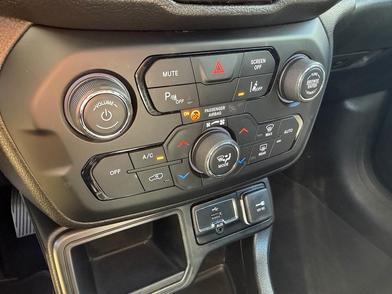 Jeep Renegade 1.6MJT DDCT 120CV-2018"TOTAL BLACK"