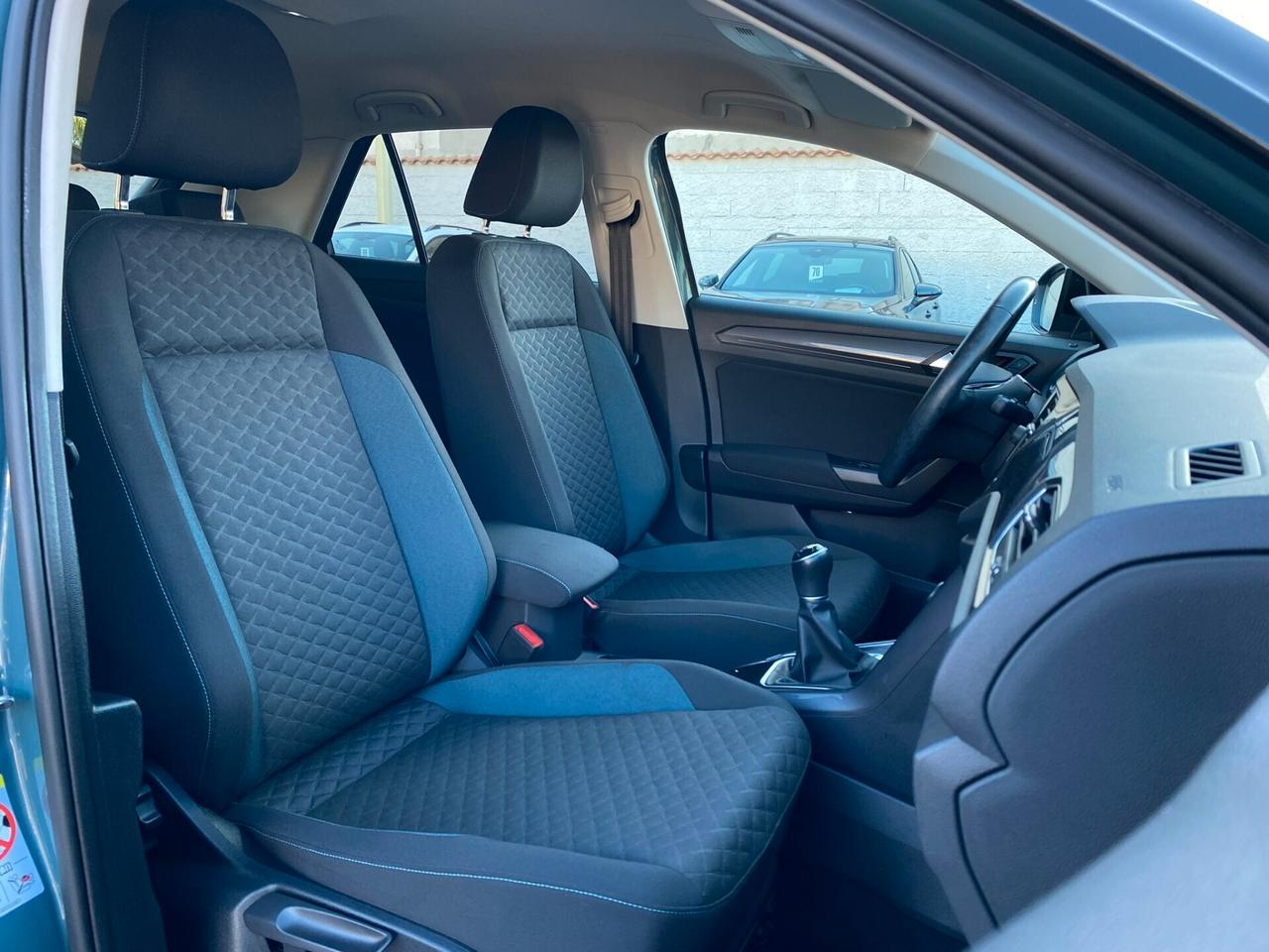 Volkswagen T-Roc Business IQ. Drive 1.0 TSI 116CV