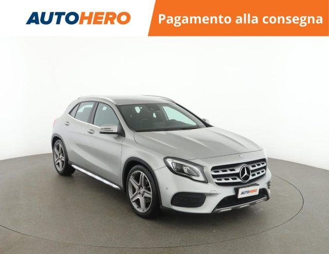 MERCEDES-BENZ GLA 200 d Automatic Premium