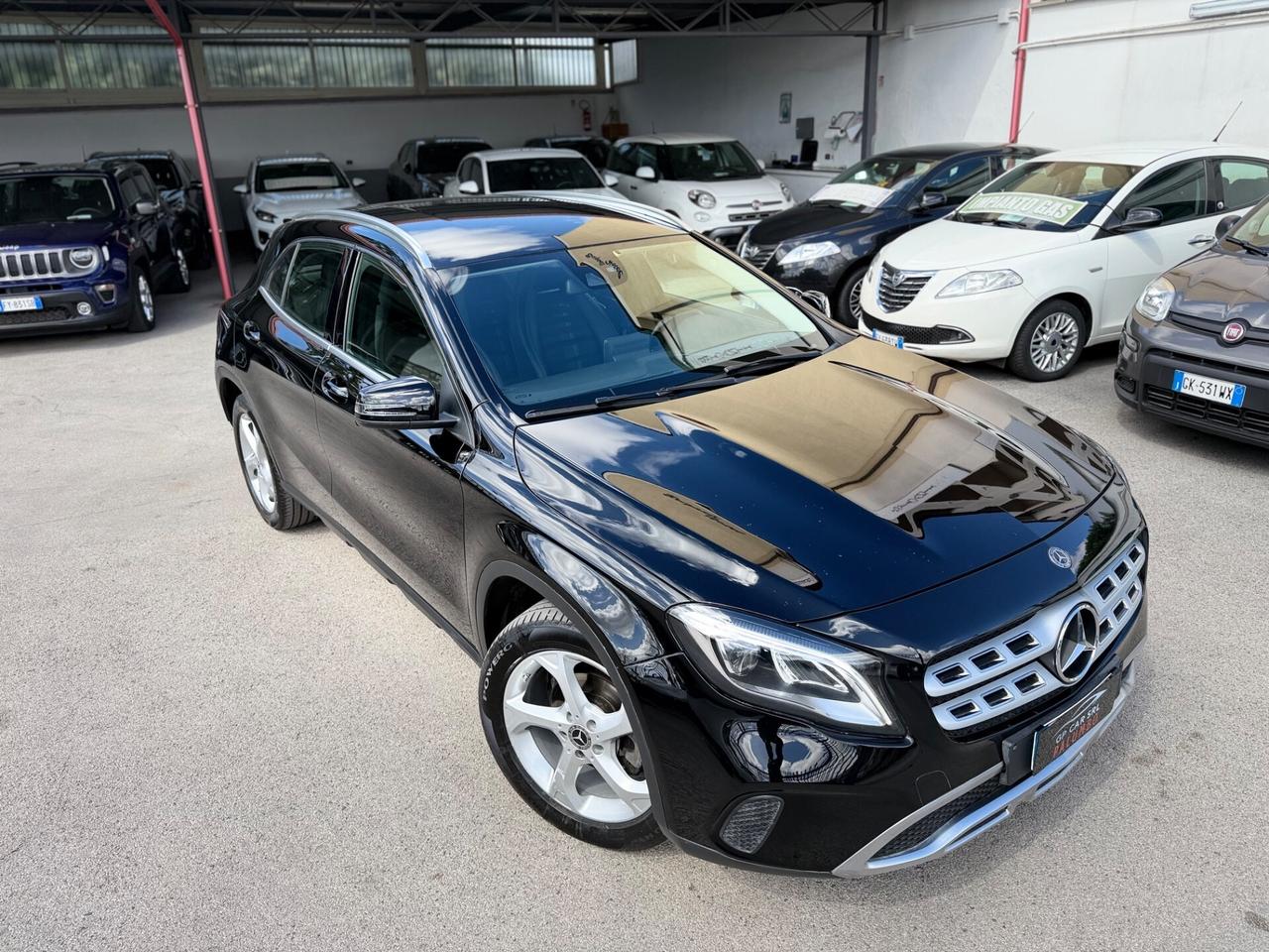 Mercedes-benz GLA 220 d Automatic PREMIUM