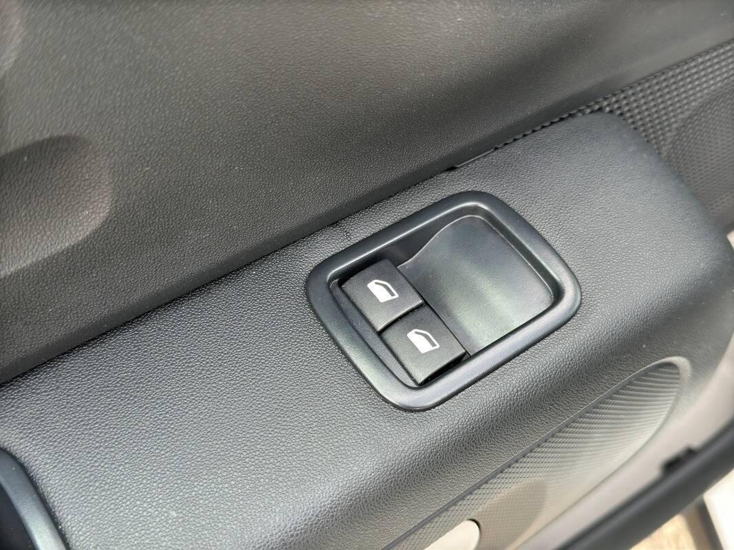 Citroen C3 1.2 puretech Feel s&s 83cv NEOPATENTATI E CARPLAY