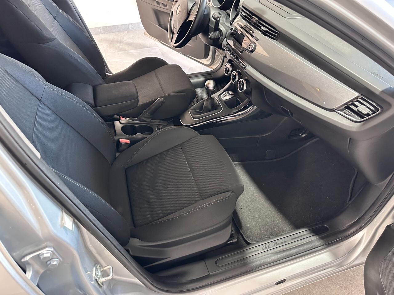 Alfa Romeo Giulietta 2.0 JTDm-2 140 CV Distinctive