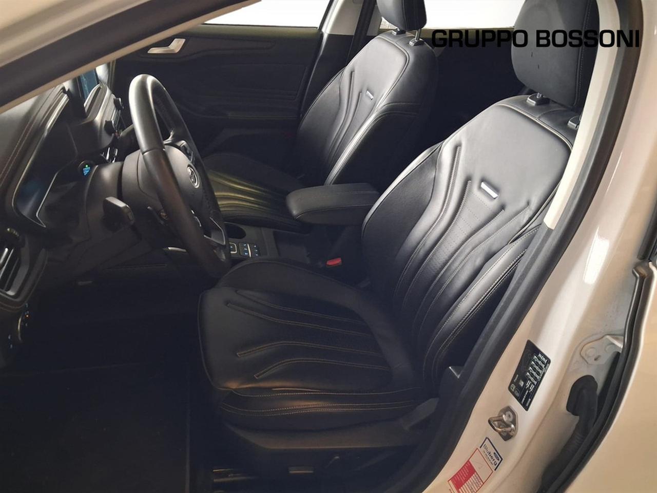 Ford Focus 5 porte 1.0 ecoboost 125cv vignale e-shifter