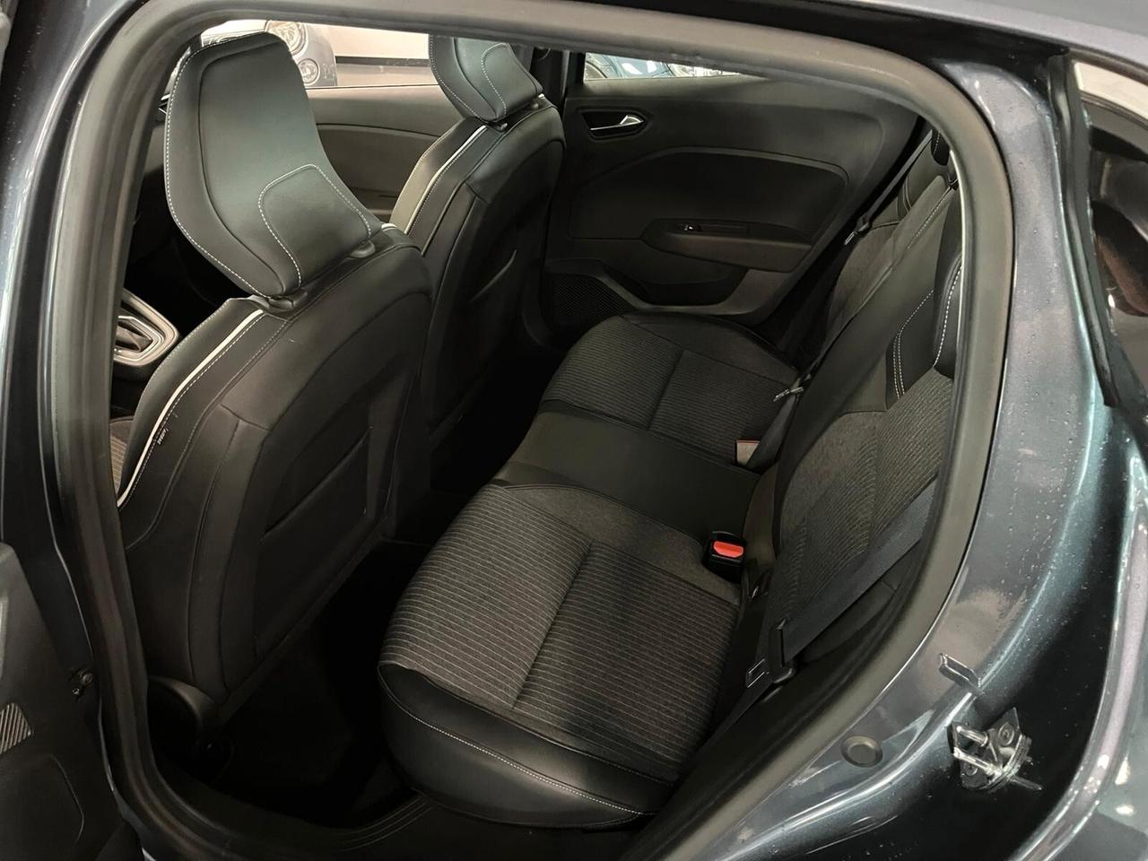 Renault Clio Full Hybrid E-Tech 140 CV 5 porte Zen