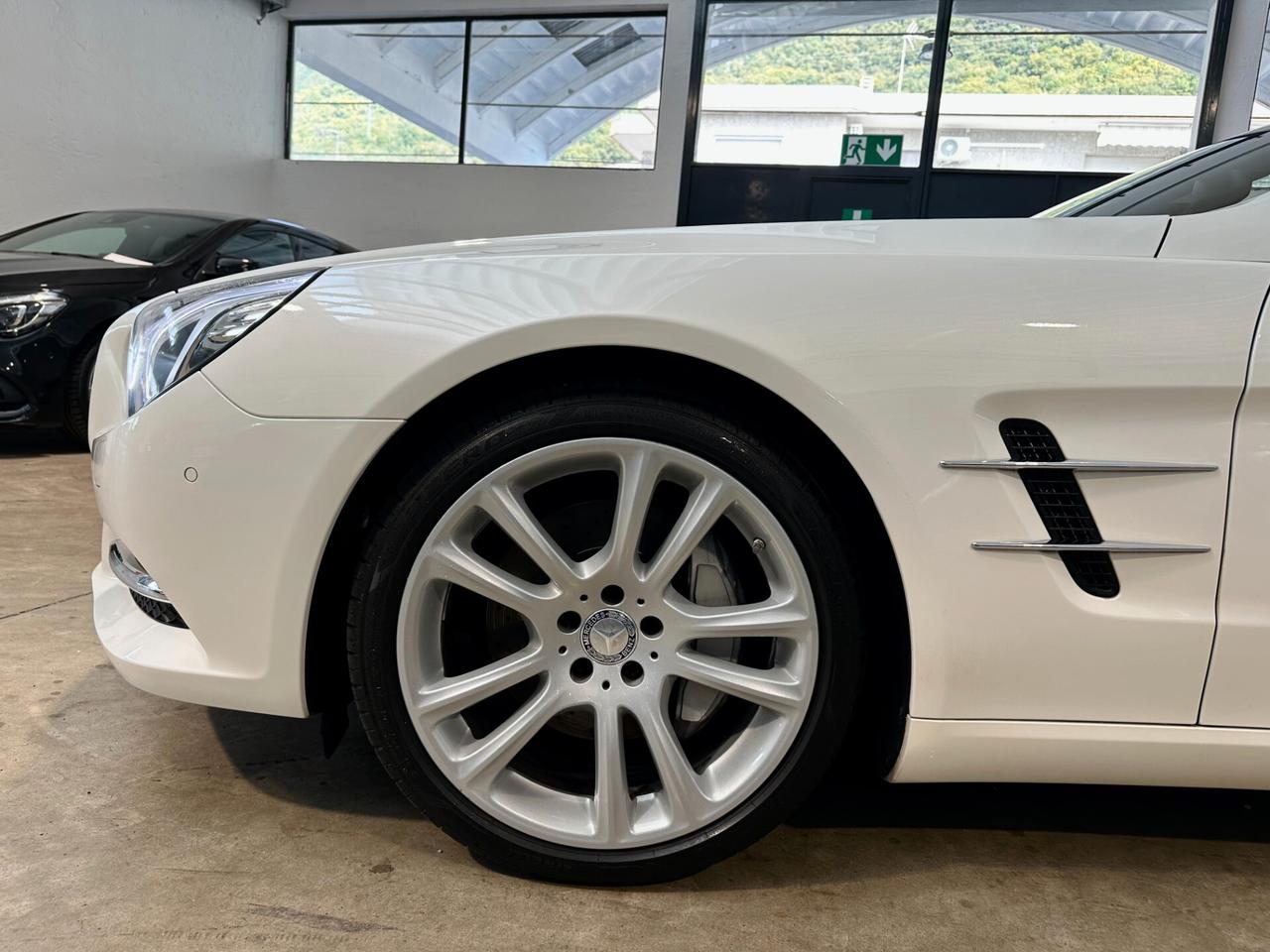 Mercedes-benz SL 350 NEW MODEL - FULL OPTIONAL SERVICE BELLISSIMA!