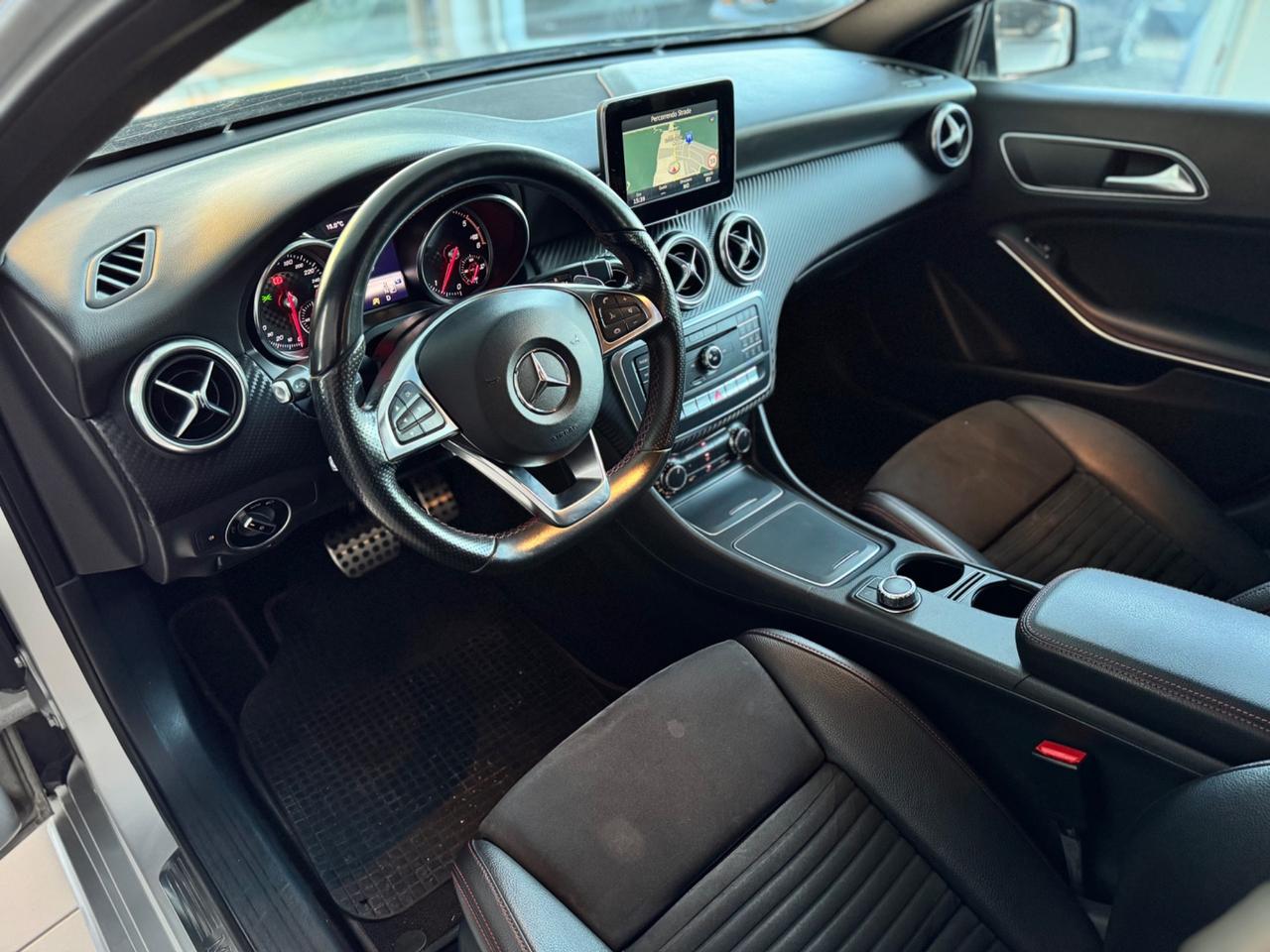 Mercedes A 200d Automatic 4Matic Premium AMG