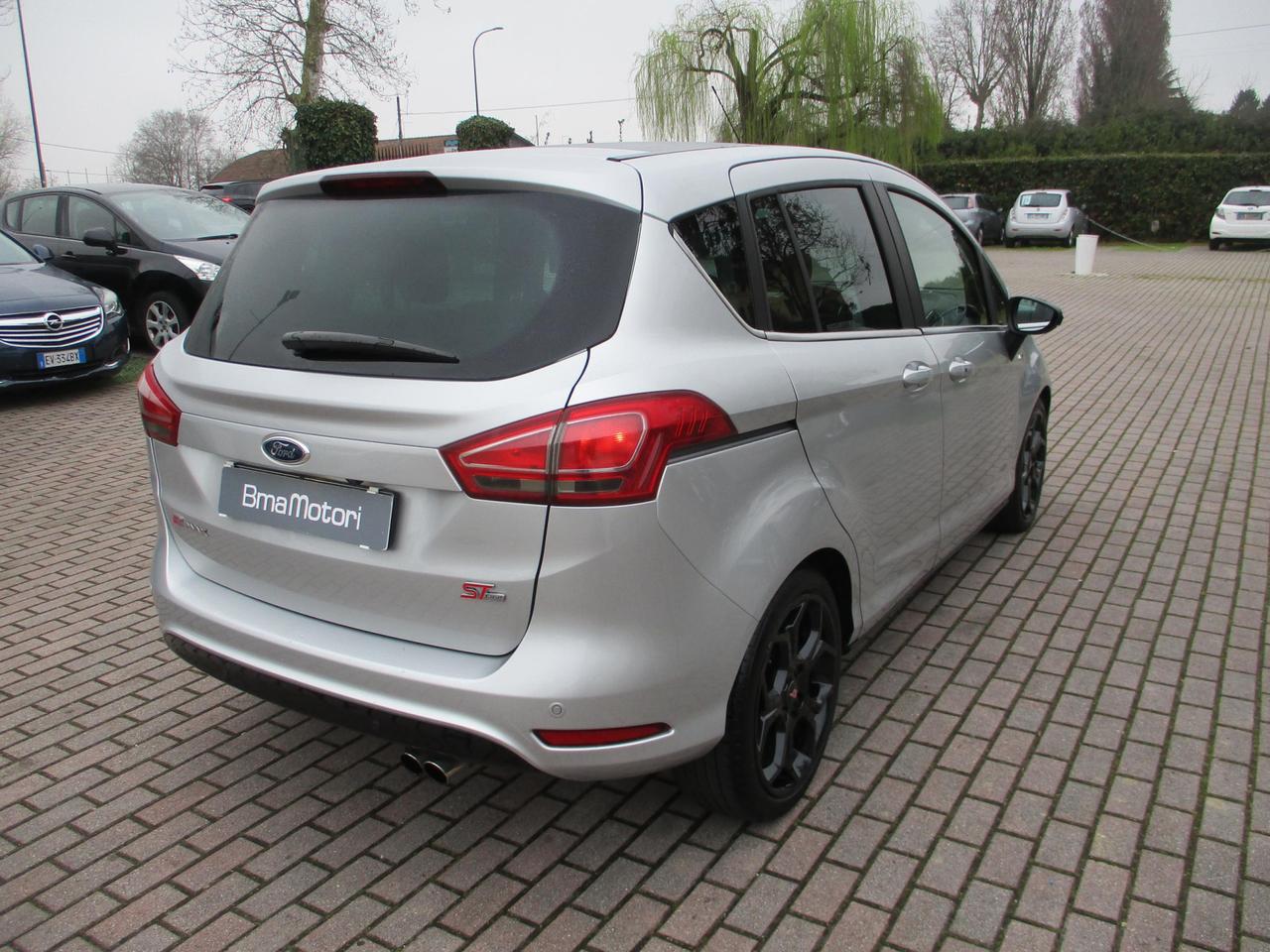 Ford B-Max 1.6 tdci Titanium 95cv TETTO/Ok Neopat.