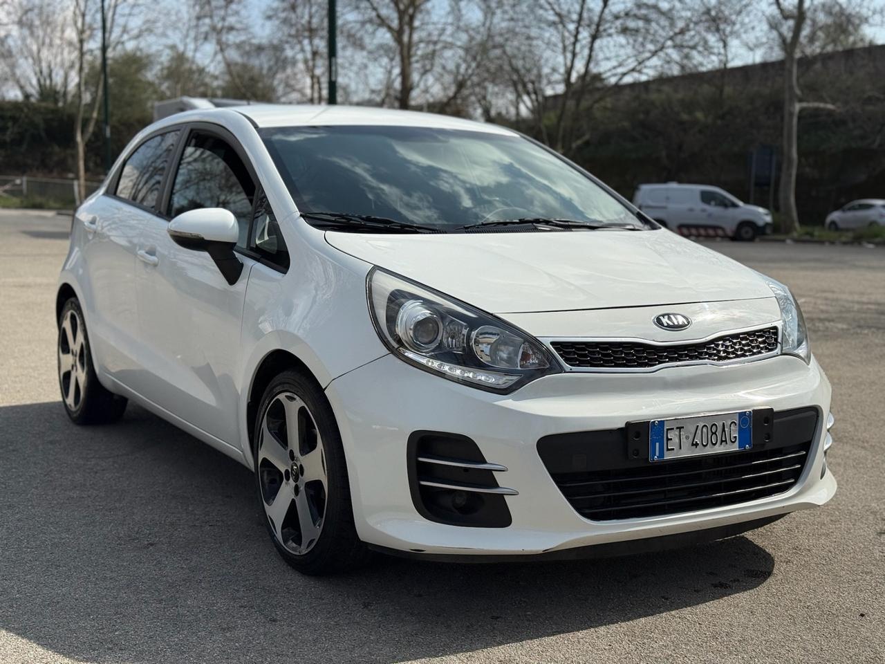 KIA Rio 1.1 CRDi 75CV 2013 5p. Cool