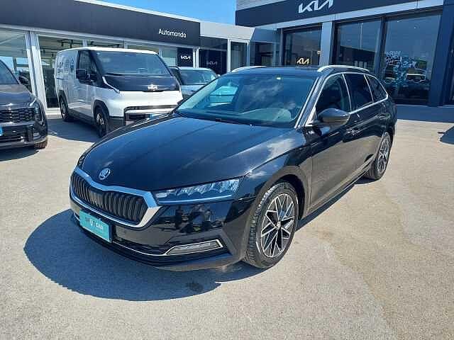 SKODA Octavia 2.0 TDI 150 CV DSG S/Wagon