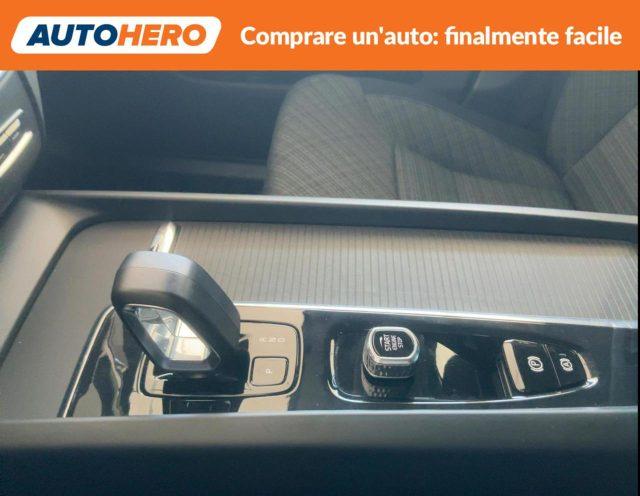 VOLVO XC60 B4 automatico Core