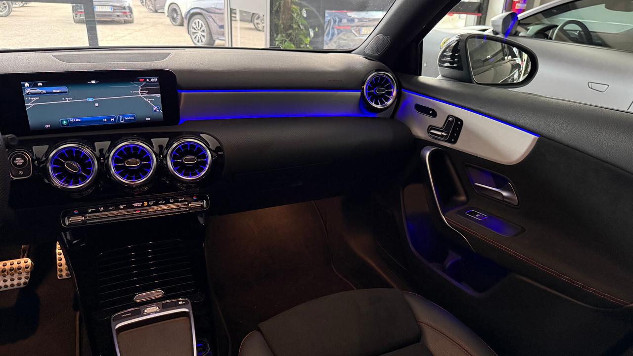 MERCEDES CLASSE A 200 D PREMIUM RESTYLING