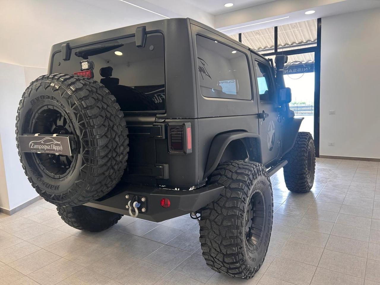 Jeep Wrangler 2.8 CRD Sahara solo 125.000km