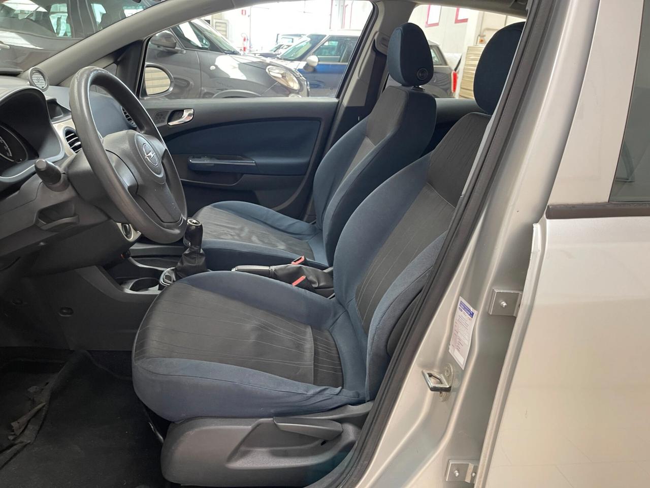 Opel Corsa Opel Corsa Enjoy 1.2 5 porte-LEGGI SOTTO