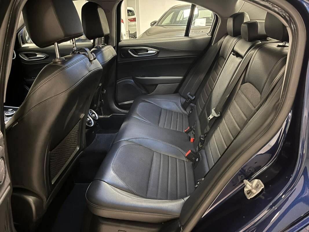 Alfa Romeo Giulia 2.2 t Executive 150cv auto