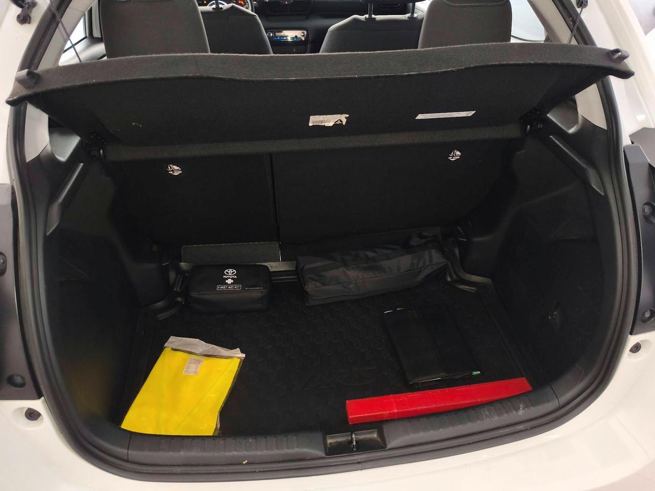 Toyota Yaris 1.5 Hybrid 5 porte Business